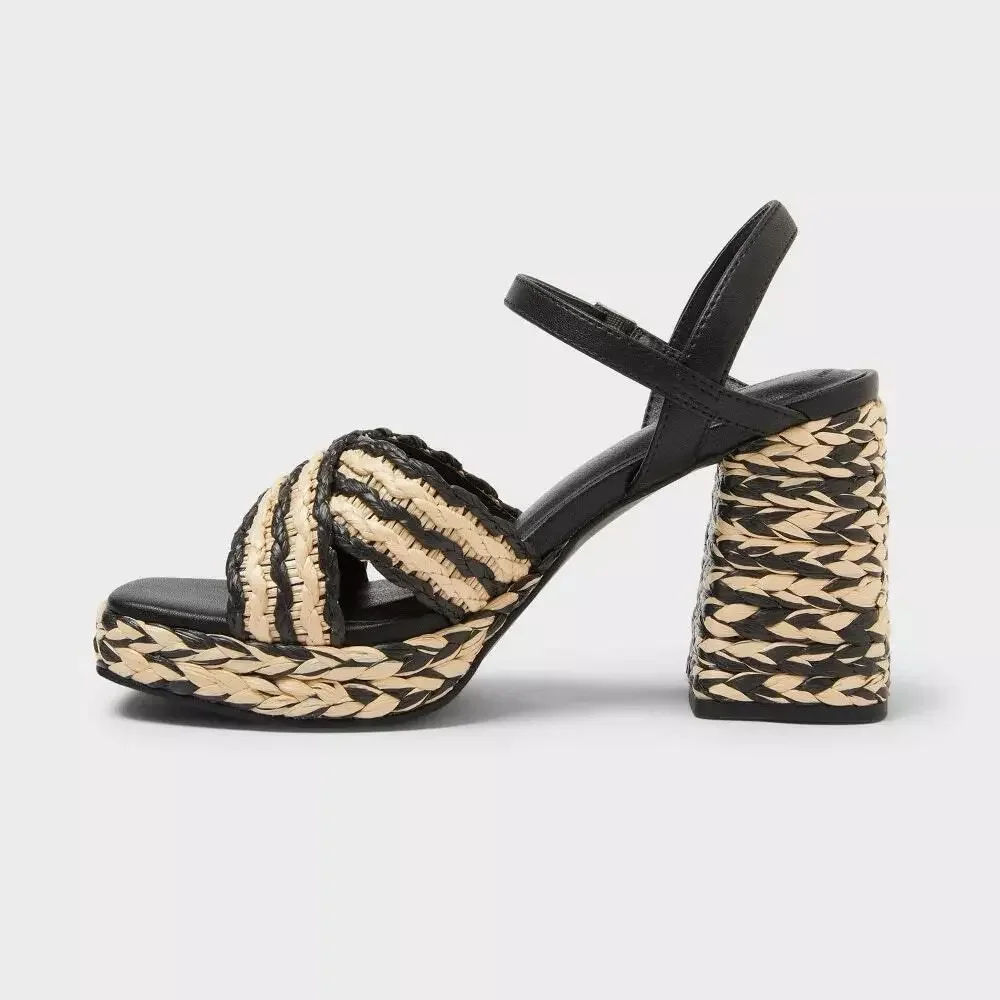 Women’s Bailey Almond Toe Platform Heels - Universal Thread - Black